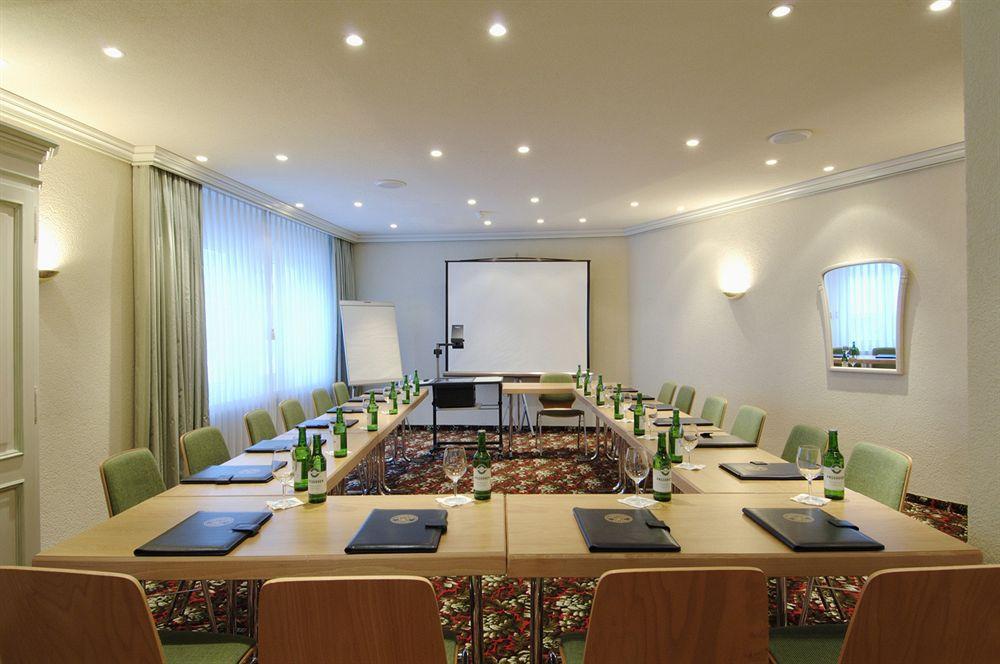 Posthotel Holiday Villa ארוזה עסק תמונה
