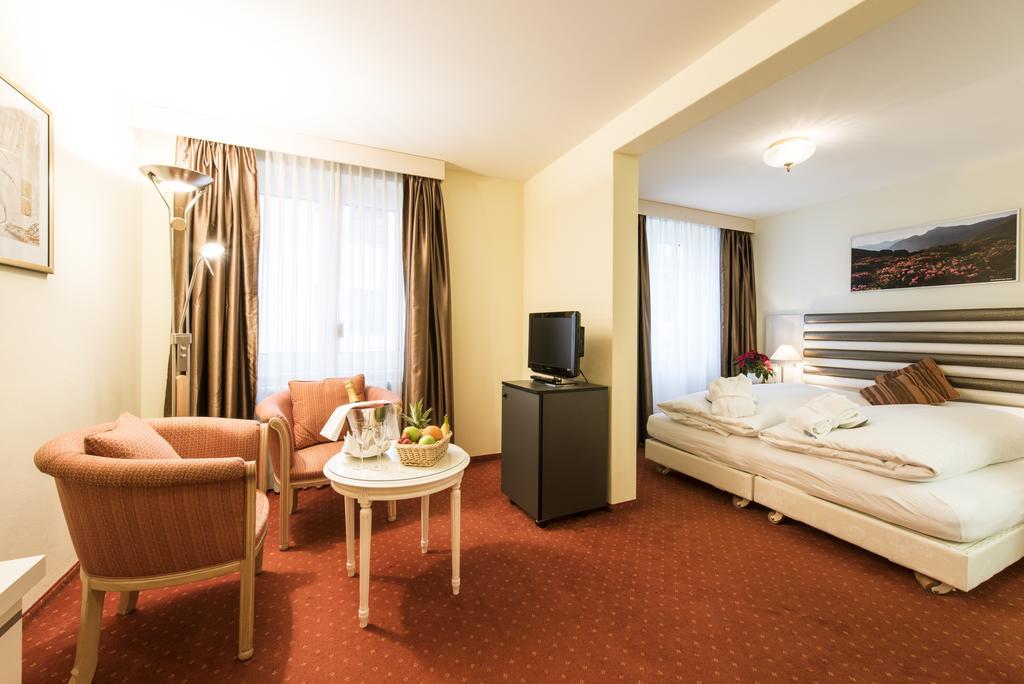 Posthotel Holiday Villa ארוזה מראה חיצוני תמונה