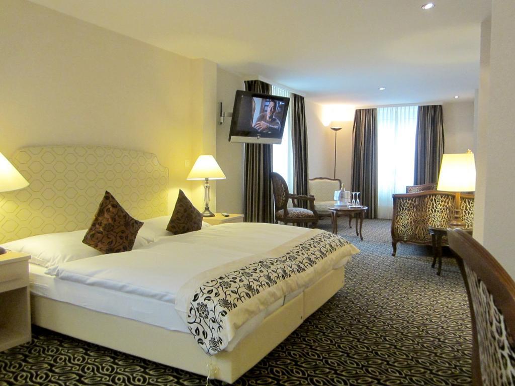 Posthotel Holiday Villa ארוזה חדר תמונה